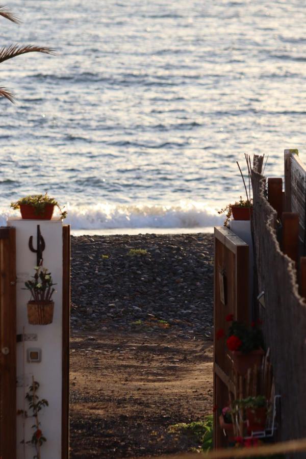 Apartamento Con Encanto En La Playa Frente Al Mar "Posada Rent House" Puerto del Rosario  Buitenkant foto